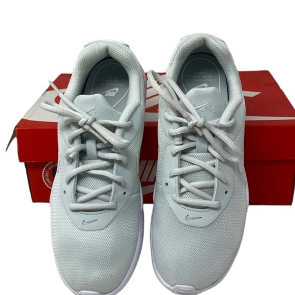 Nike Air Max Oketo Shoe Mesh Women's Green White Sneakers AQ2231 400 - Picture 10 of 10